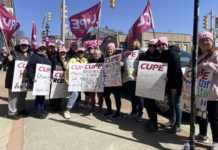 Los trabajadores de Nueva Escocia siguen en huelga.