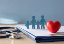 Tres meses sin seguro médico: la brecha de cobertura que golpea a los inmigrantes cuando más lo necesitan
