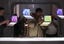 Apple aumenta precios de Mac y iPad por escasez mundial de chips de memoria