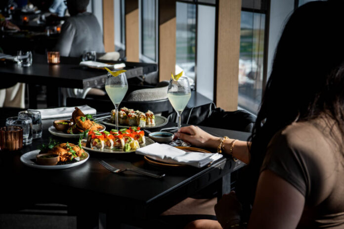 Aera-Sushi_DSC6284-768x513