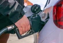 ¿Por qué volvió a subir la gasolina en Ontario? Las razones detrás del aumento y cómo afecta a las familias