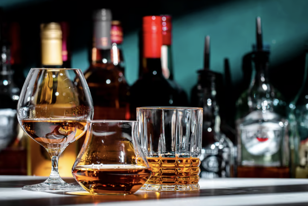 Canadá ofrece levantar el veto al licor estadounidense para evitar el arancel del 19 de agosto